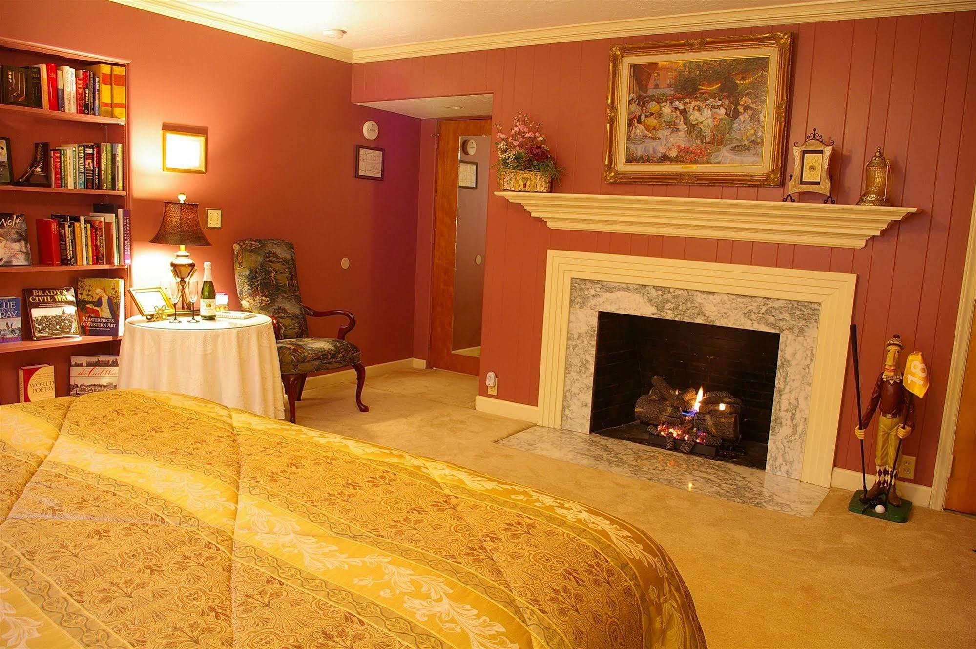 Brookside Mountain Mist Inn Waynesville Dış mekan fotoğraf